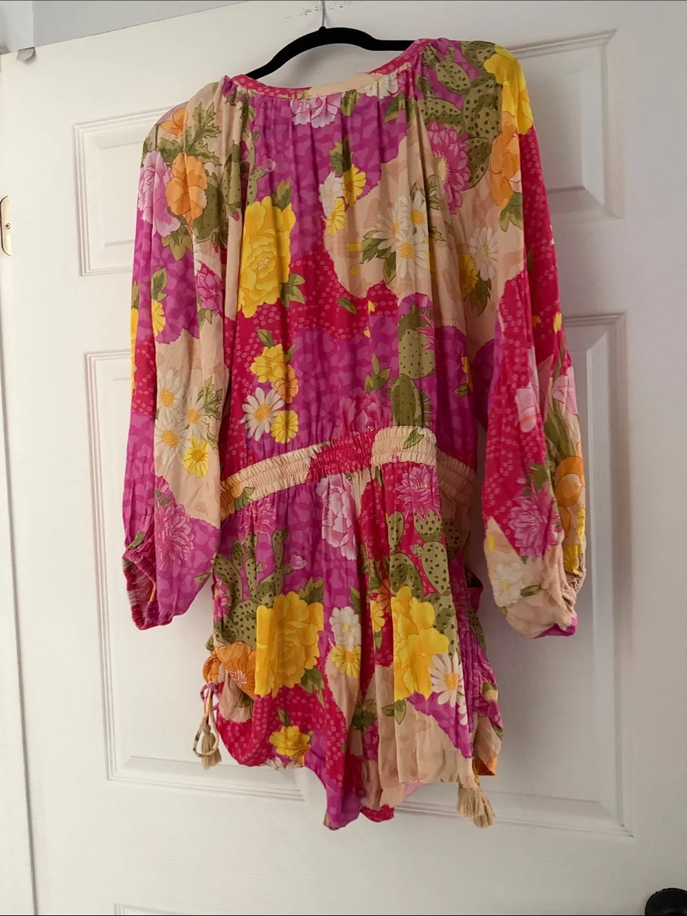 Spell Pink Yellow Floral Women Shorts Romper EUC XL worn once - Picture 5 of 5